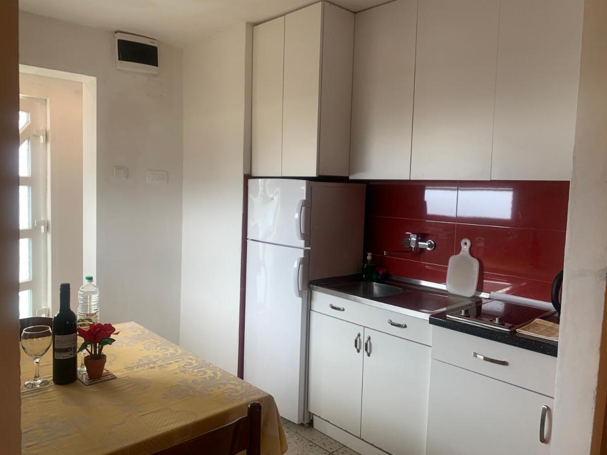 Apartments Knezevic Ούλτσιν Εξωτερικό φωτογραφία